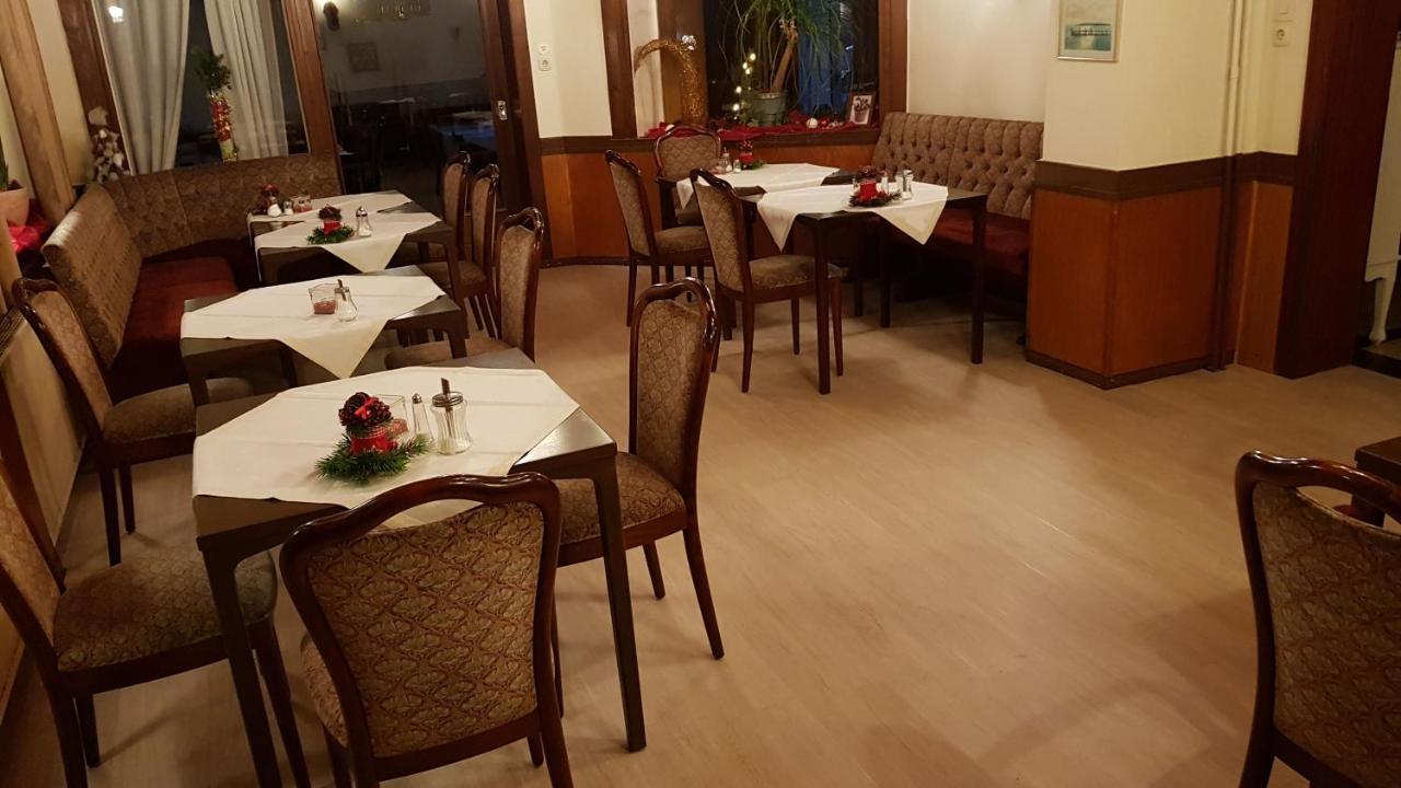 Hotel Cafe Meynen Bad Münder am Deister Kültér fotó